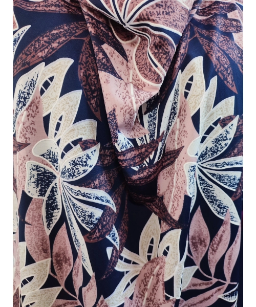 Bluzka z lejącym dekoltem typu woda - liście paproci